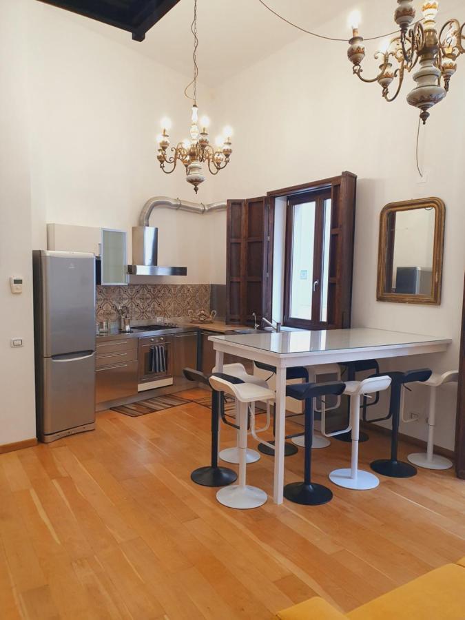 "Guttuso Tribute Suite" Experience Apartment ปาแลร์โม ภายนอก รูปภาพ